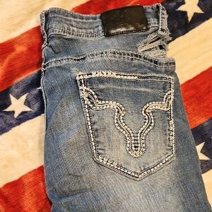 Cedar Rose Size 29 Blue Jeans